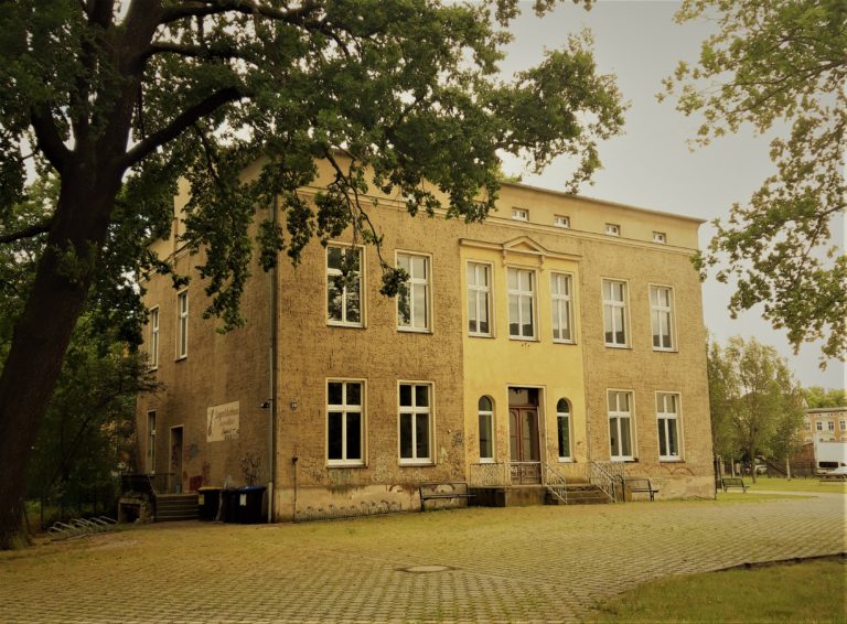 Strukturwandel in der Lausitz: Blockade des Forster Kinder- und Jugendzentrums durch Rechtspopulisten. Stadtverordnete bitten Landtagsabgeordnete um Unterstützung